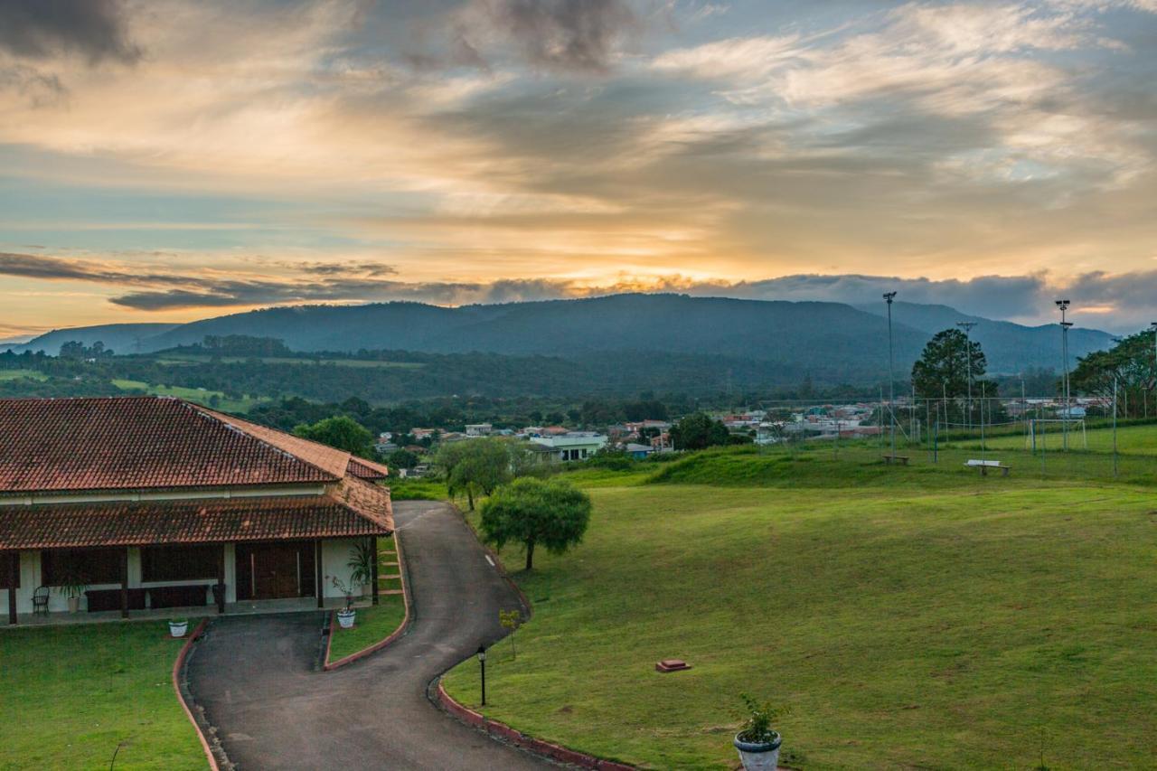 Hotel Brisa Do Japi